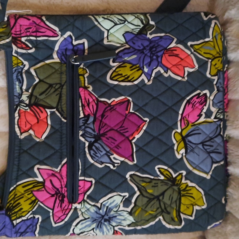 Vera Bradley cross body bag nwot - Picture 3 of 3